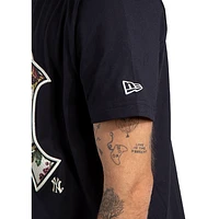 Playera Manga Corta New York Yankees MLB Botanical