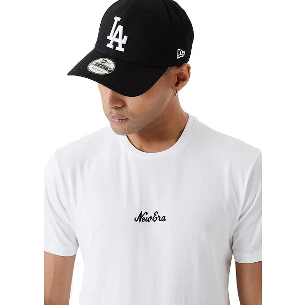 Playera Manga Corta  New Era Essential Script Blanca