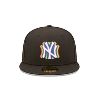 New York Yankees MLB Prismatic 59FIFTY Cerrada