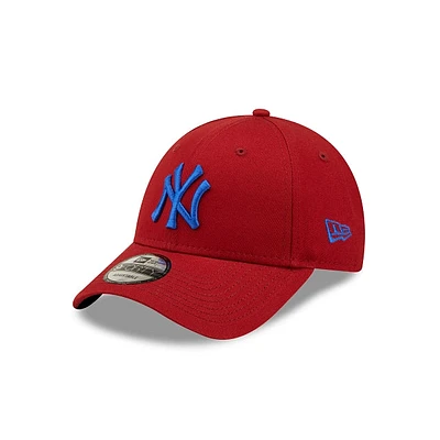 New York Yankees League Essential 9FORTY Strapback Roja