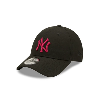 New York Yankees League Essential 9FORTY Strapback Rosa