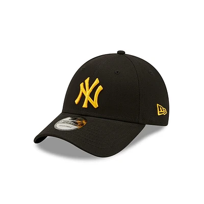 New York Yankees League Essential 9FORTY Strapback Amarilla