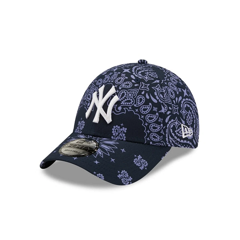 New York Yankees Paisley Print 9FORTY Strapback Navy