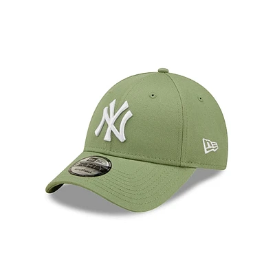 New York Yankees MLB League Essentials 9FORTY Strapback Verde