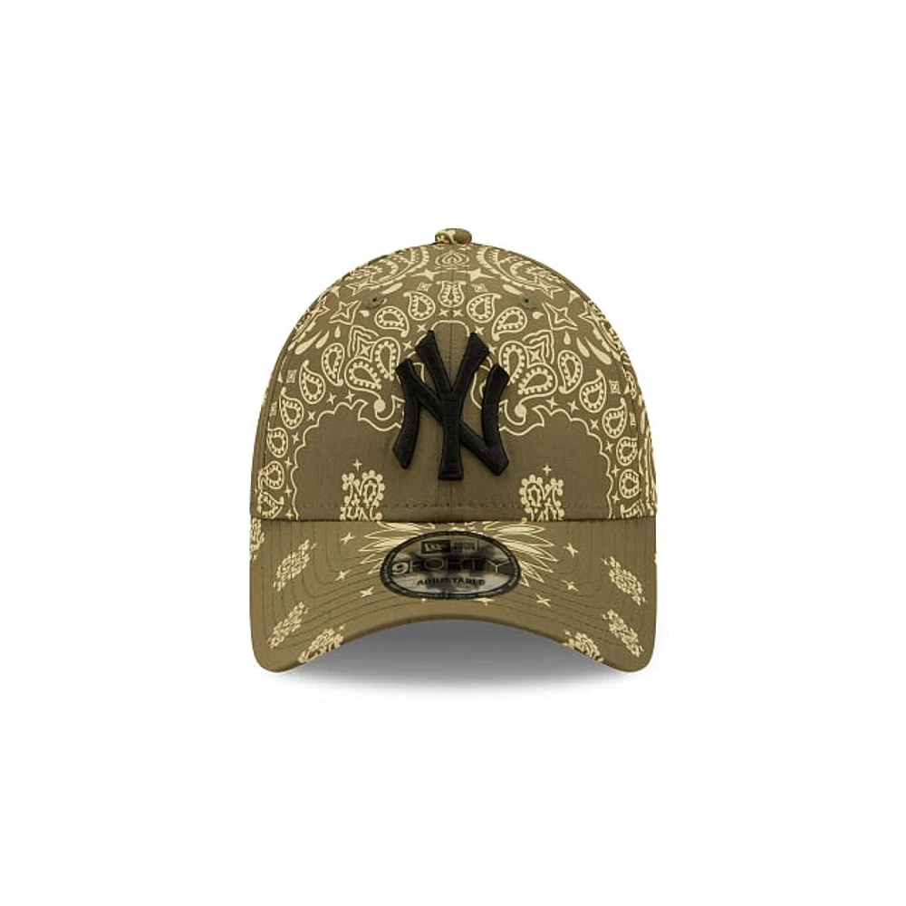 New York Yankees Paisley Print 9FORTY Strapback Verde