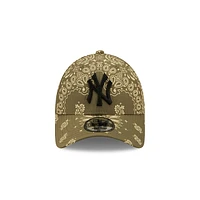 New York Yankees Paisley Print 9FORTY Strapback Verde