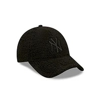 New York Yankees Women's Borg 9FORTY Snapback Negra para Mujer