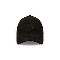 New York Yankees Women's Borg 9FORTY Snapback Negra para Mujer