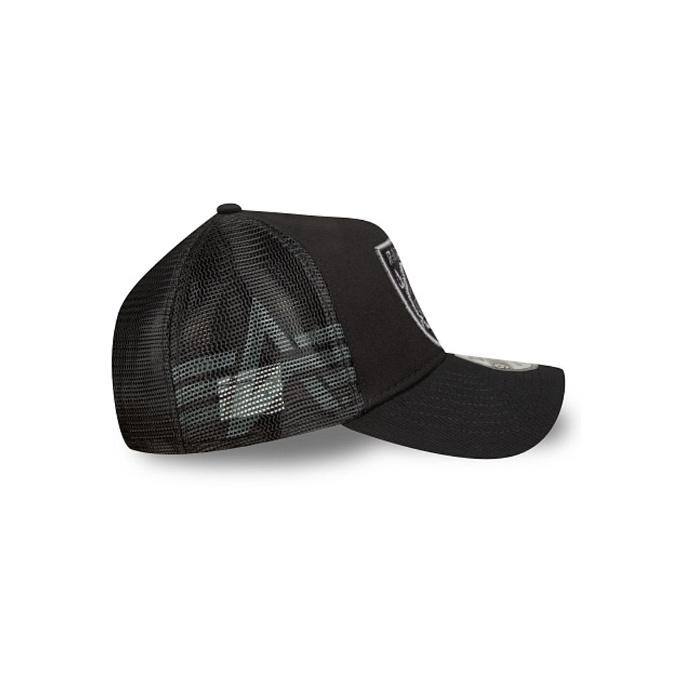 Men's New Era x Alpha Industries Black Las Vegas Raiders A-Frame 9FORTY Trucker Snapback Hat