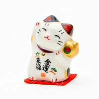 Beckoning Cat Porcelain Ornament