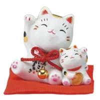 Hug Beckoning Cats With Zabuton Cushion Porcelain Ornament