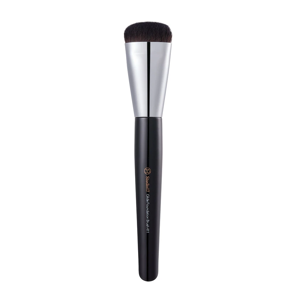 Studio 17 Glide Foundation Brush