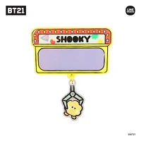 BT21 Minini Pin Badge - TATA