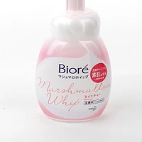 Kao Biore Smoothing Whipped Foam Face Wash (150 mL)