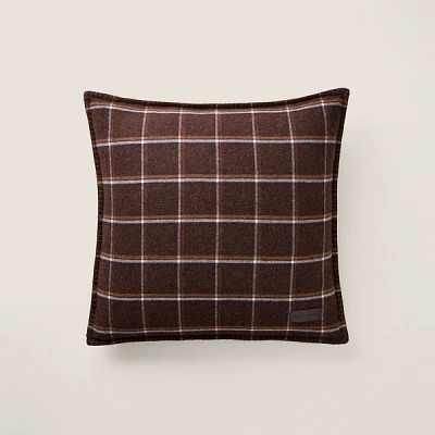 Wallace Throw Pillow