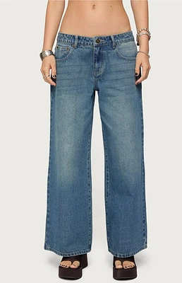Edikted Petite Vyxen Vintage Washed Low Rise Jeans