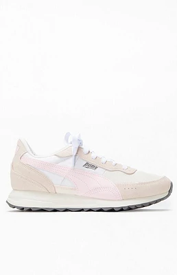 Puma Women's White & Pink Road Rider SD Sneakers