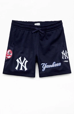 ProStandard Kids NY Yankees Mesh Basketball Shorts