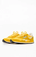 Reebok Women's Yellow Classic AZ Sneakers