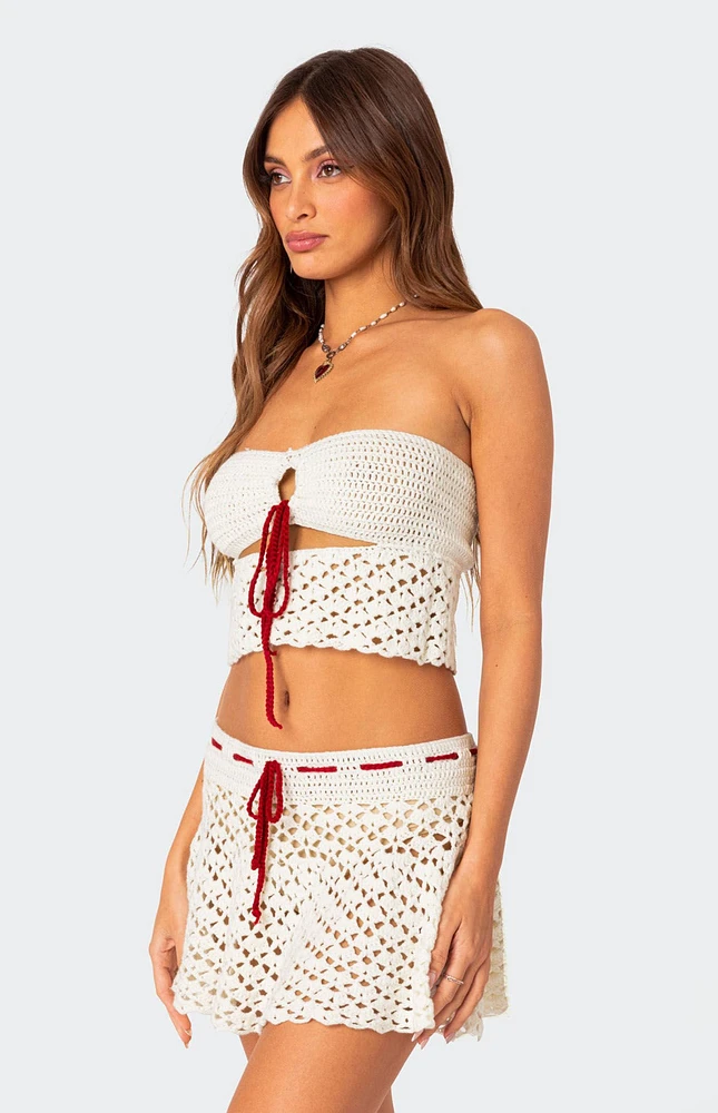 Edikted Jaslene Strapless Crochet Tube Top