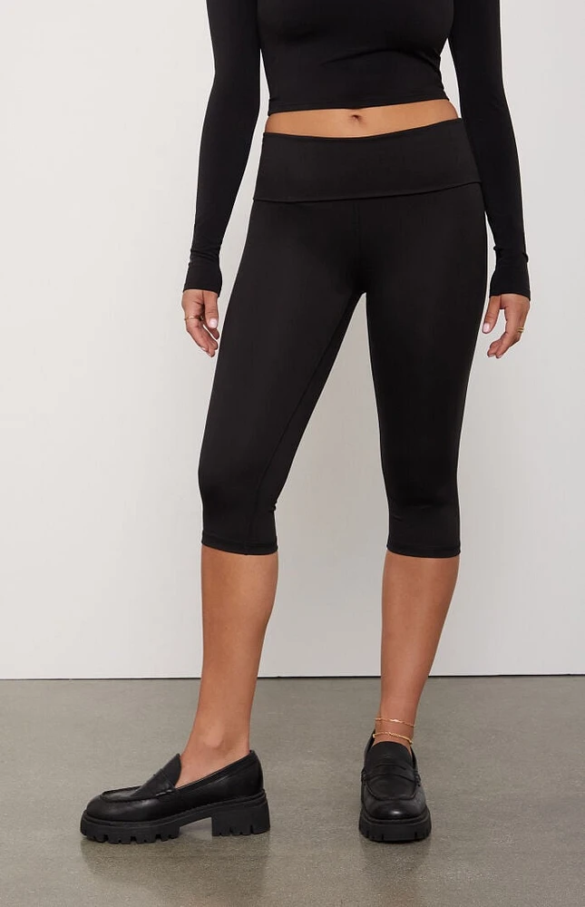 PAC 1980 WHISPER Active Icon Fold-Over Capri Yoga Pants