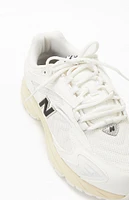 New Balance White 725 Shoes