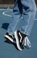 Kids Black & White Sk8-Hi Shoes