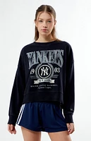 New Era NY Yankees Crew Neck Sweatshirt