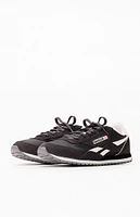 Reebok Women's Classic AZ Sneakers