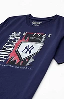 Mitchell & Ness Kids NY Yankees Retro 90’s Poster T-Shirt