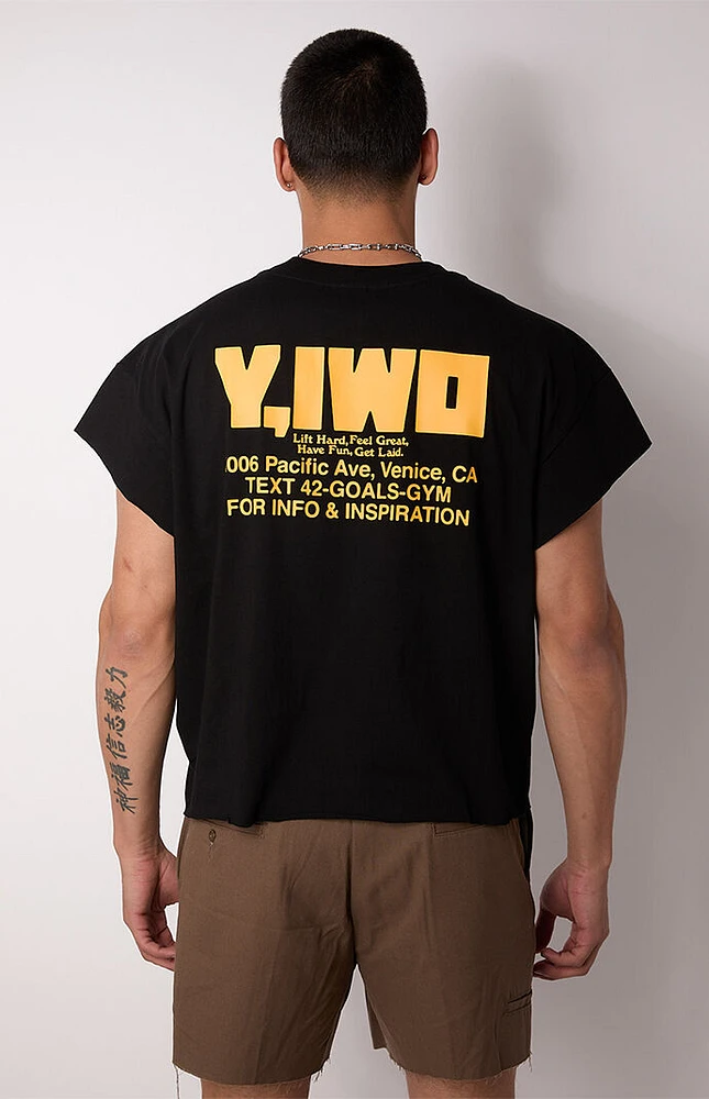 YIWO Big Boy Club Cap Cropped T-Shirt