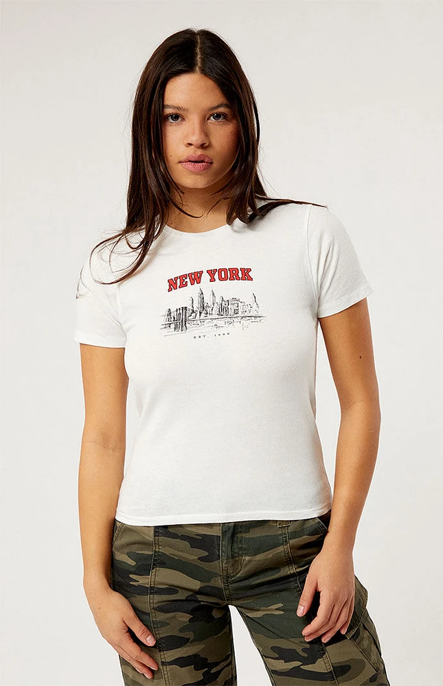 Golden Hour New York Skyline Skimmer T-Shirt