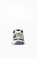 Saucony White Progrid Omni 9 Shoes