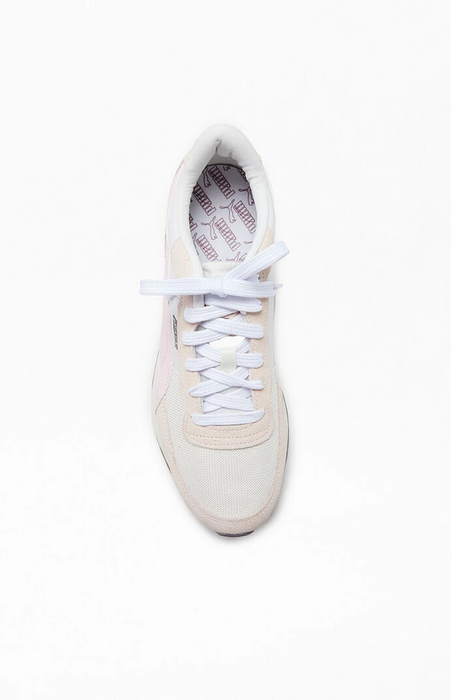 Puma Women's White & Pink Road Rider SD Sneakers
