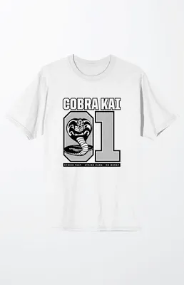 Cobra Kai 01 Strike Fast T-Shirt