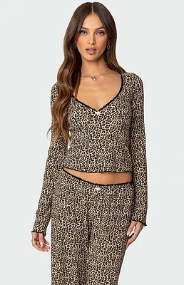 Edikted Lue Leopard Printed Ribbed V Neck Top