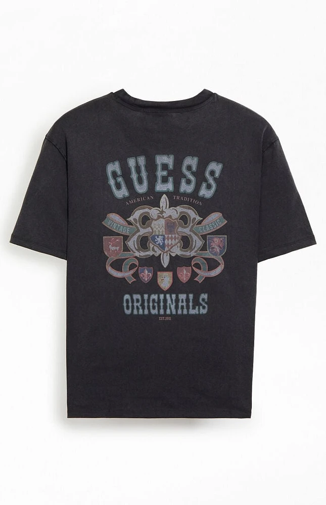 GUESS Originals Varsity Graphic T-Shirt