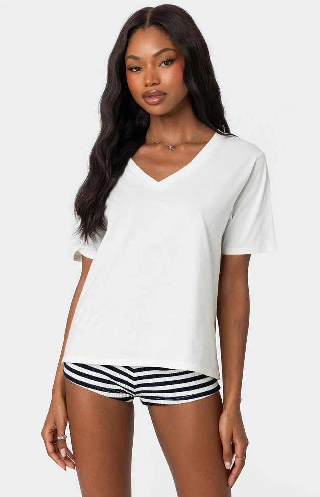 Edikted Loose Fit v Neck T-Shirt