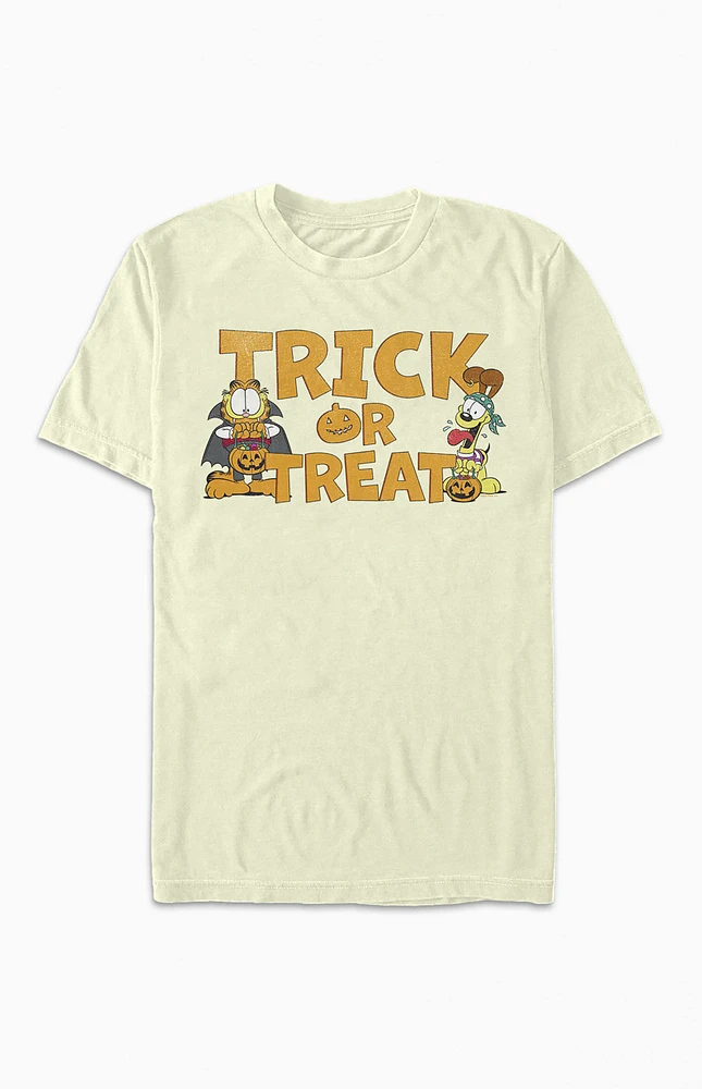 Garfield Trick Or Treat Halloween T-Shirt
