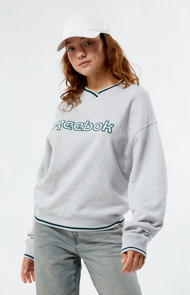 Reebok Team V-Neck Sweatshirt