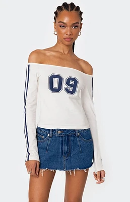 Edikted '90s Off Shoulder Long Sleeve T-Shirt