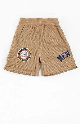 New Era NY Yankees Mesh Basketball Shorts