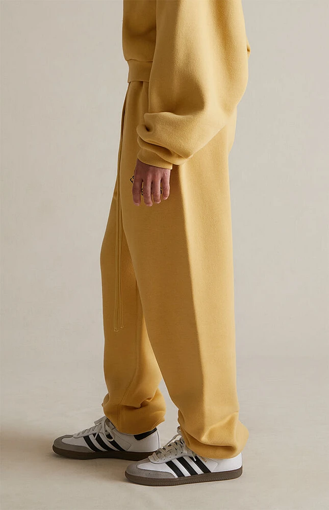 Fear of God Essentials Women's Amber Fleece Sweatpants