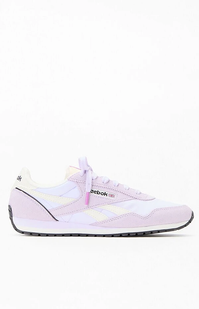 Reebok Women's Lilac Classic AZ Sneakers