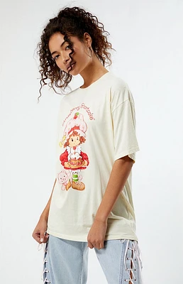 Strawberry Shortcake Cat Cake Butterfly Oversized T-Shirt