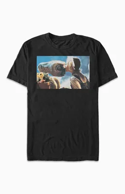 E.T. Gertie Kiss T-Shirt