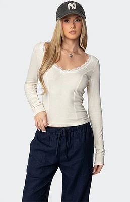 Edikted Mel Lace Trim V Neck Top