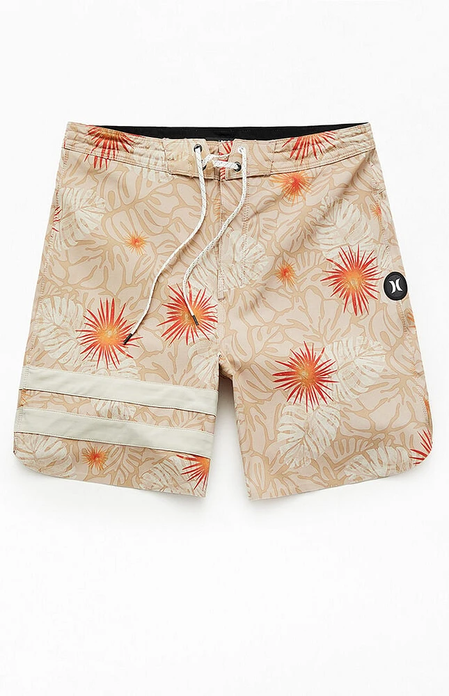 Hurley Phantom + Block Party Renegade 7" Boardshorts