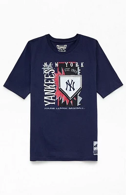 Mitchell & Ness Kids NY Yankees Retro 90’s Poster T-Shirt