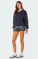 Edikted Caryn Oversized V Neck Sweatshirt